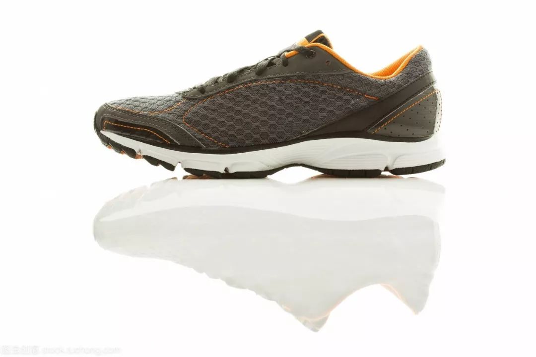 南宁2019年马拉松选手猝死,南宁马拉松规定的时间限制