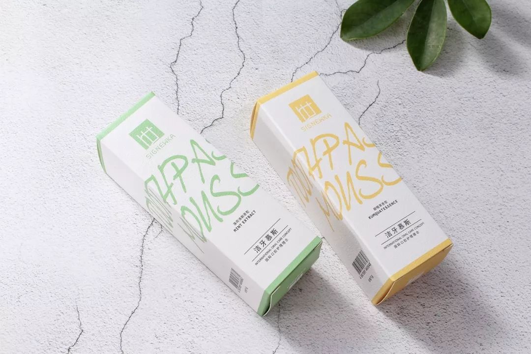 闭着嘴巴都感觉口腔有异味,闭着嘴巴嘴巴里有一股臭味