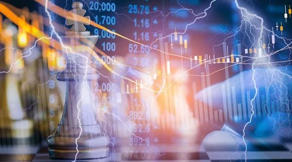 全球互联网巨头市值排名大洗牌！亚马逊、微软、苹果、谷歌最大差距仅200亿美元，史上最接近，机构咋看科技股机会