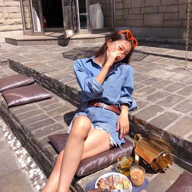 什么？！身高不足165CM的“厌世脸”也能当模特，韩国草根博主Mulbada用她的超高衣品做到了！