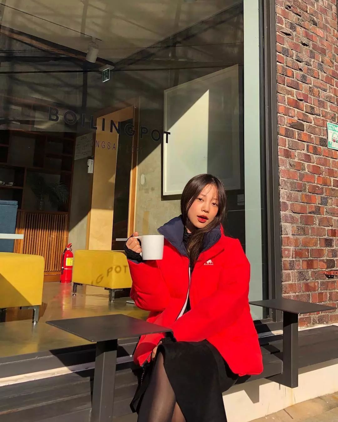 什么？！身高不足165CM的“厌世脸”也能当模特，韩国草根博主Mulbada用她的超高衣品做到了！