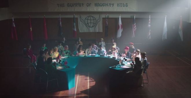 首届全球调皮鬼峰会顺利召开携手新西兰航空共同发布《圣诞乖宝宣言》