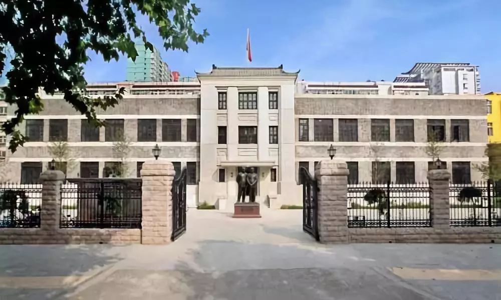 70年后的人民币现在值多少钱,70年来百元人民币变化