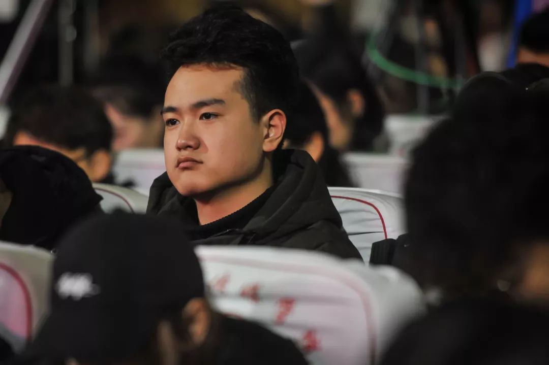 红十字会防艾直播,青春红丝带防艾校园行