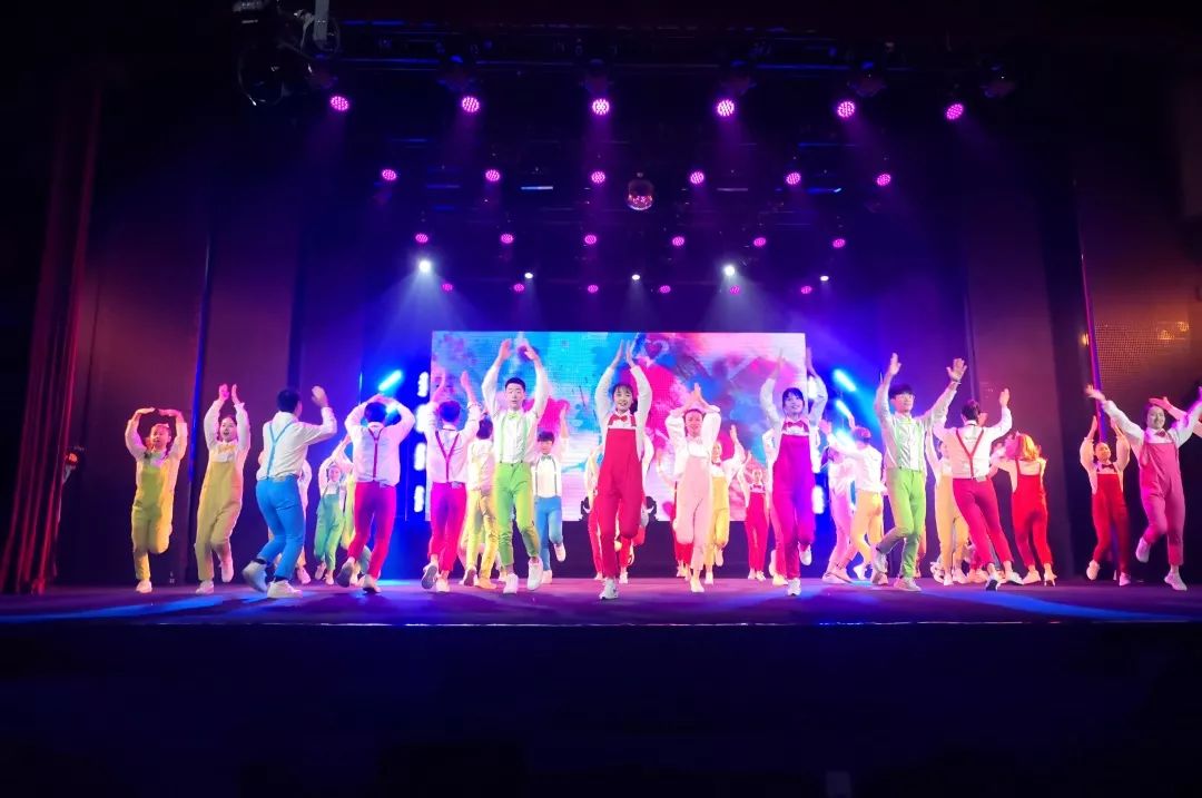 红十字会防艾直播,青春红丝带防艾校园行