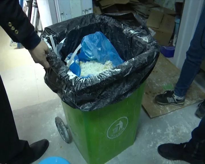 淮安“85℃”“爸爸糖”食品安全状况如何？跟着镜头一起去看！