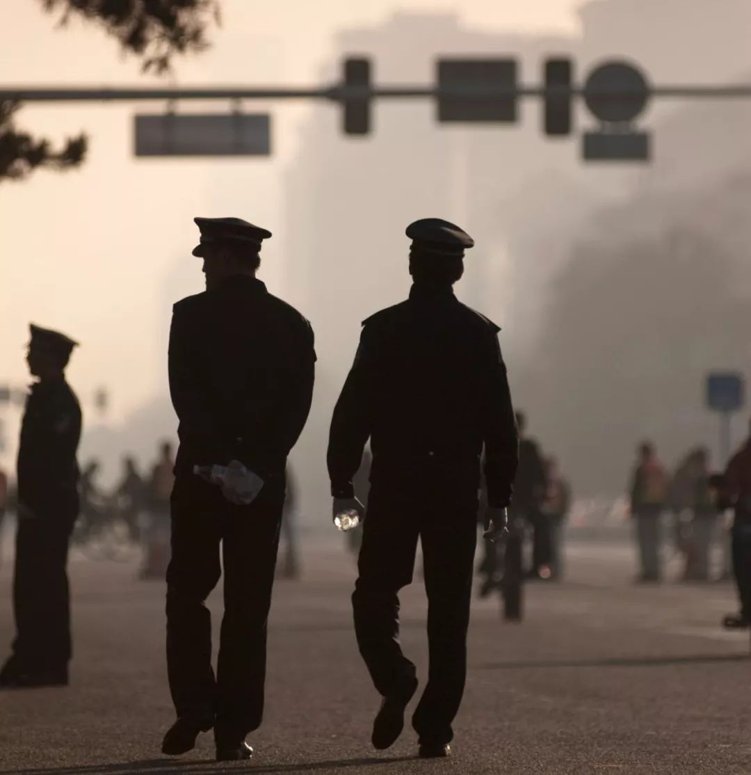 民警也是血肉之躯,民警的生命也是生命