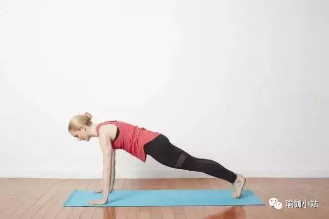 瑜伽初学入门18个基础体式,瑜伽体式精讲零基础入门高级体式