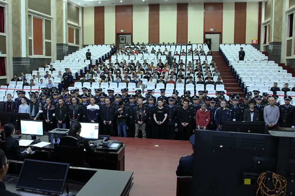 平南涉黑案件,京山32人涉黑案宣判主犯获刑23年