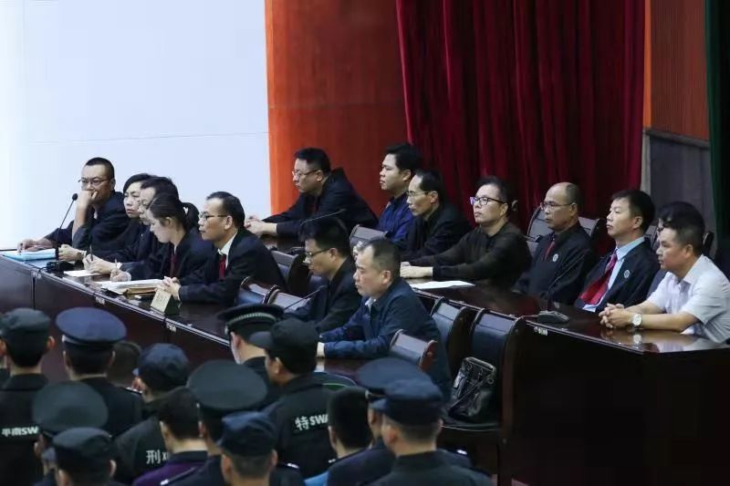 平南涉黑案件,京山32人涉黑案宣判主犯获刑23年