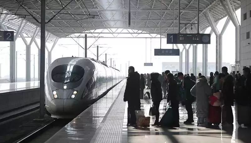 什么时候购买元旦春节的火车票,12月23日火车票什么时候可以购买