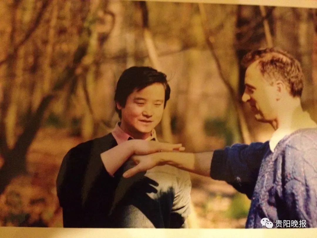 “走进欧洲听乡音”系列报道之法国篇—“以侨为桥”让贵州联通巴黎