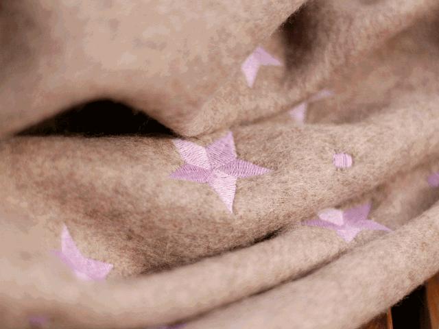 “上帝的纤维”做的围巾，张钧甯直呼：好暖和！澳洲顶级羊驼绒！3秒速暖！