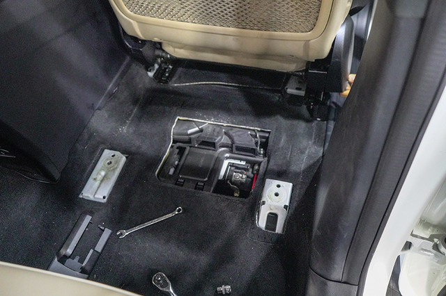 汽车电瓶知多少,德科agm蓄电池使用寿命