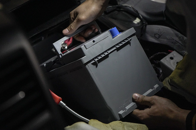 汽车电瓶知多少,德科agm蓄电池使用寿命