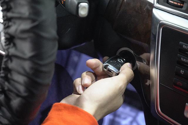 汽车电瓶知多少,德科agm蓄电池使用寿命