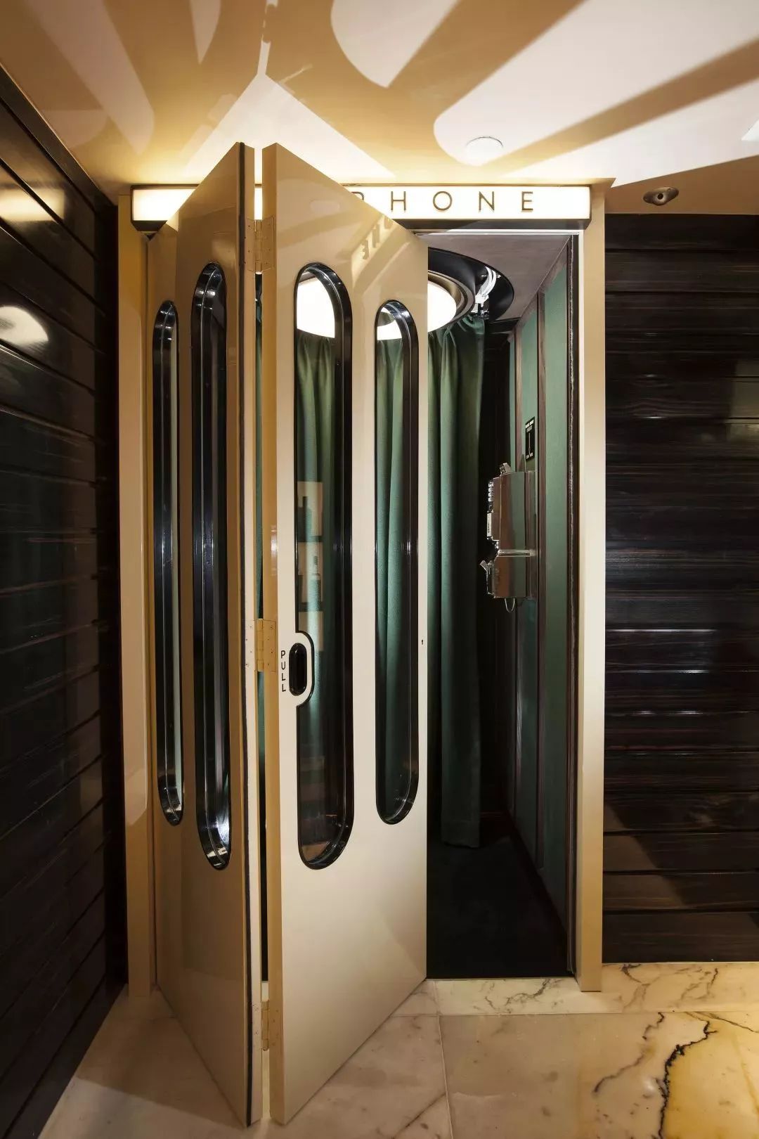 香港一人一吃玩乐攻略,香港圣诞打卡攻略