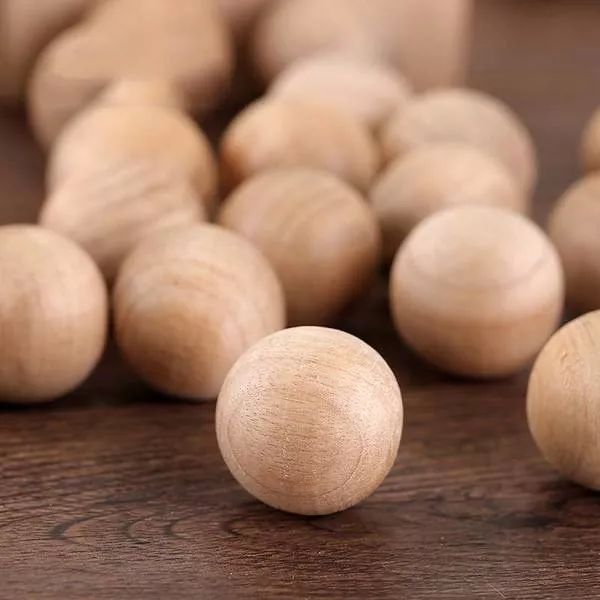 「FM889」大衣起球、新毛衣扎人怎么办？！一招教你轻松搞定！