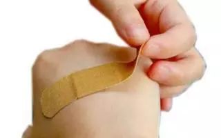 冬季皮肤护肤慎入的误区,沉浸式护肤冬季皮肤干燥