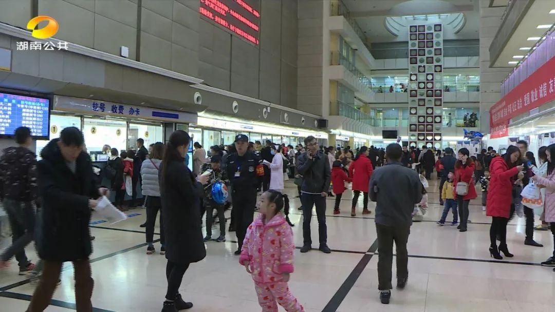 水痘患者家属如何预防,水痘患儿的护理过程及注意事项