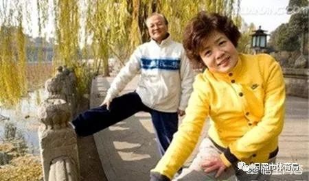 「劳心者筋缩，劳力者筋健」压腿对身体有什么好处？