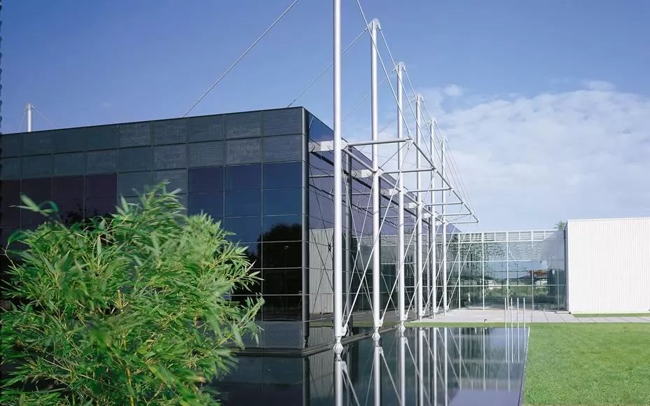 为什么名人都喜欢用钢笔,为什么以前使用很普遍的钢笔