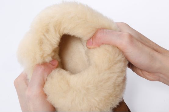 返场预告｜这才是雪地靴该有的样子，澳洲进口皮毛一体，新型防水科技滴水不沾，零下20℃穿都没问题，价格超级惊喜哦！