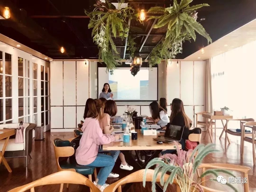 12月15日，IWEC国际品酒师认证课程报名进行时！授课时间为一天！