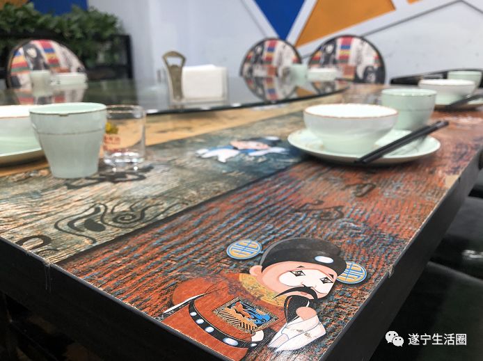 这家藏在城市拐角处的中餐馆20道古法烹制招牌菜是时候该火了美女老板嘿有趣