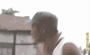 战士打发胶、女兵皮肤光洁如雪?从发型看影视创作态度