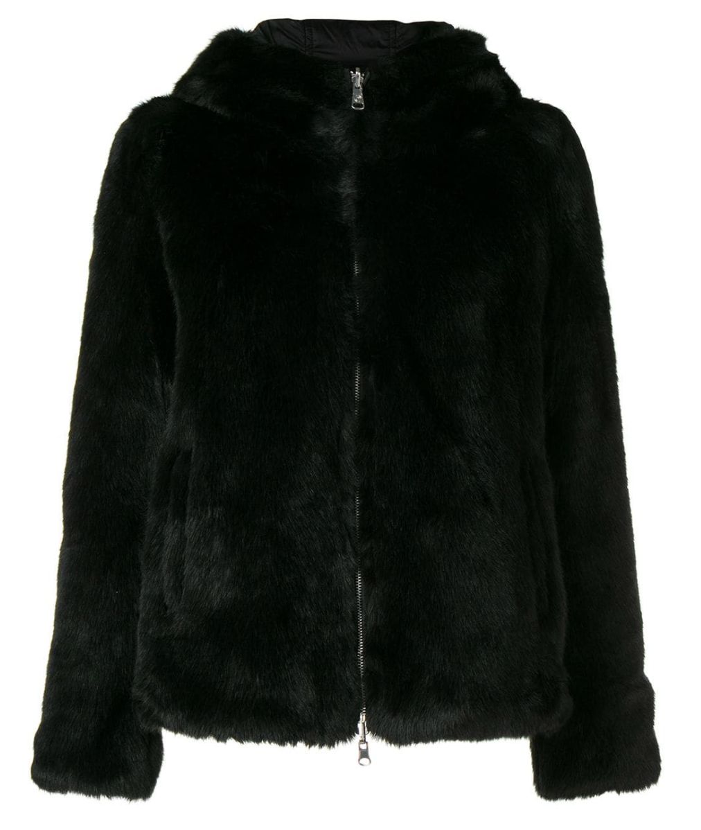 刘雯同款波司登羽绒服,明星刘雯同款服装