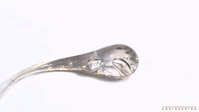 弹珠打玻璃会碎碎吗,玻璃被钢珠打碎了怎么修复