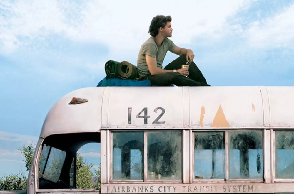 那个开着旅行咖啡车的女孩,暂别荒野重返都市