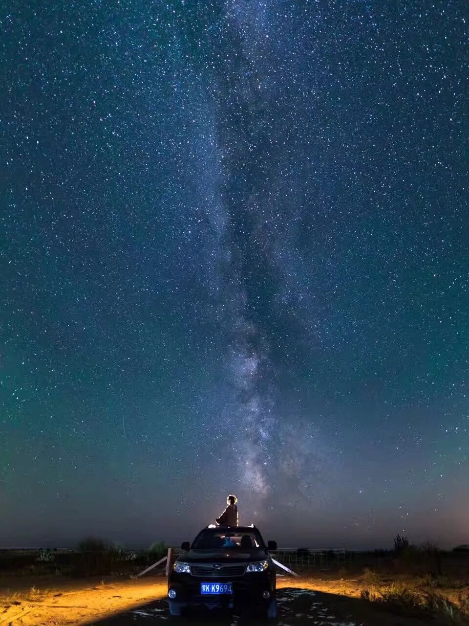 那个开着旅行咖啡车的女孩,暂别荒野重返都市