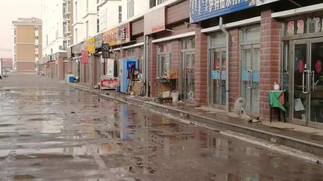 小区所有占用空间都违法吗,占用公共空间怎么维权