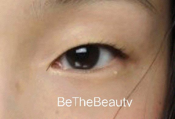 原来一个漂亮的眼妆可以这么简单,干净又能有效放大的完美眼妆