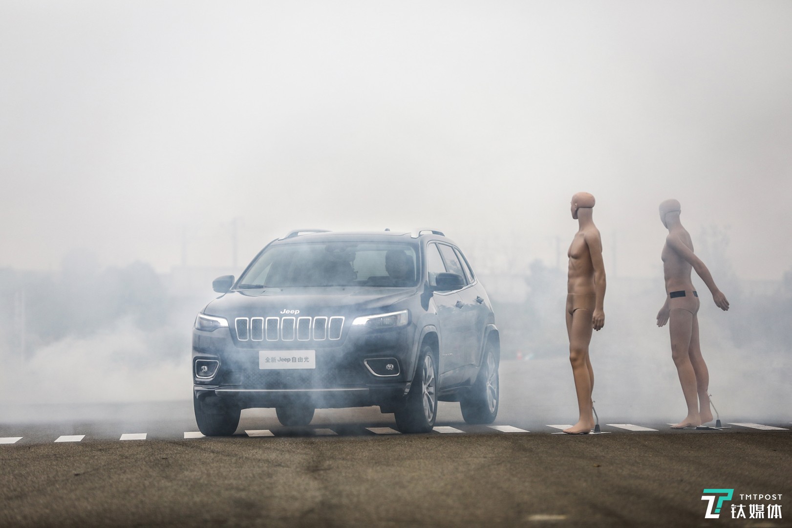 实测14年jeep自由光,jeep自由光2.0自吸动力测试