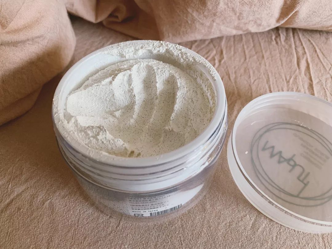 自从有了它，每次洗完澡皮肤都会瞬间变白！