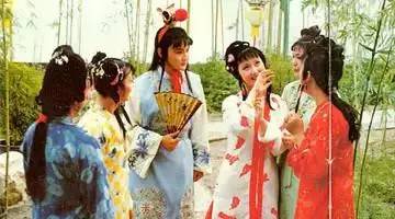 高考题目续写红楼梦,高考700分续写红楼梦