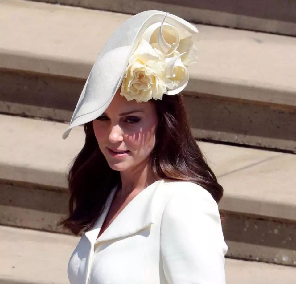 梅根对凯特做了什么,梅根是怎么和凯特产生矛盾的