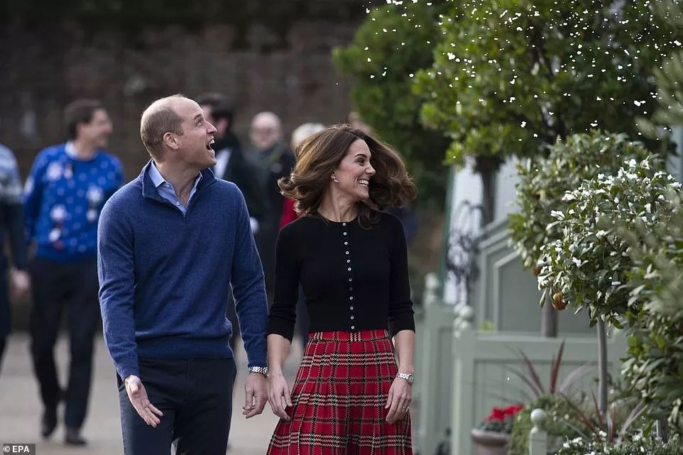 梅根对凯特做了什么,梅根是怎么和凯特产生矛盾的