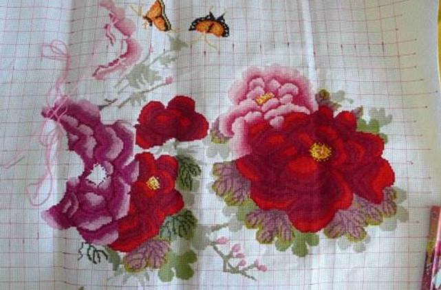 哈萨克创业男孩,哈萨克十字绣新疆