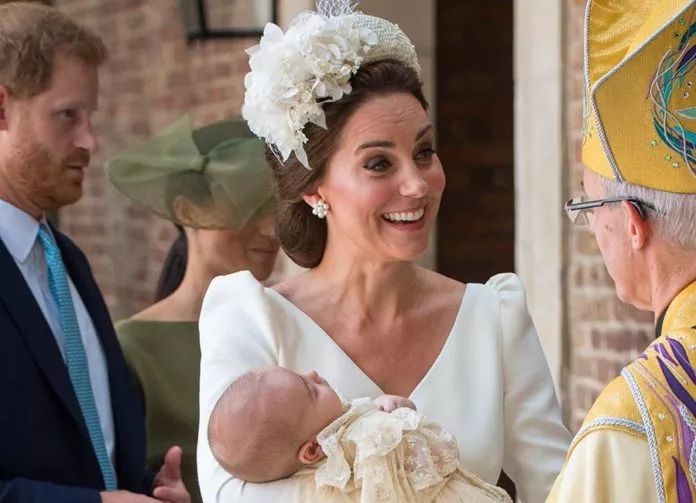 梅根对凯特做了什么,梅根是怎么和凯特产生矛盾的