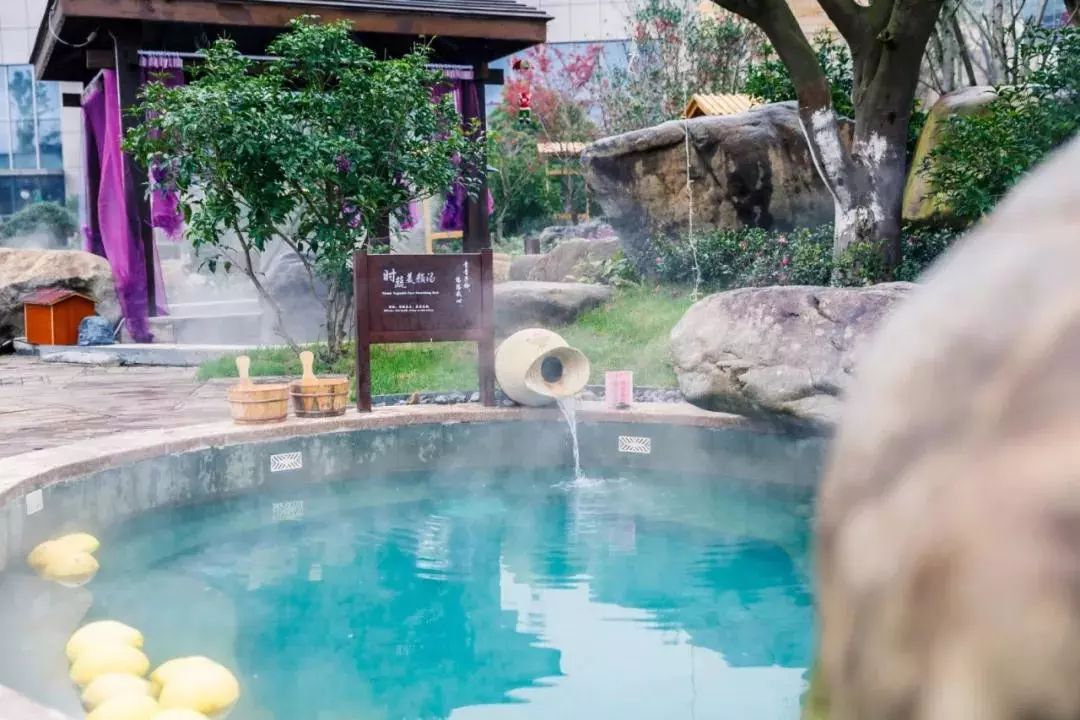 迪拜七星帆船酒店8000一晚,迪拜七星帆船酒店9000一晚