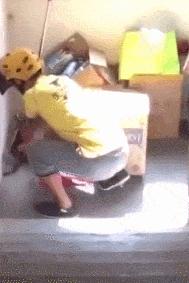 当*底卧**、做代购、救人命,外卖小哥才是隐藏在民间的高手,个个身怀绝技!