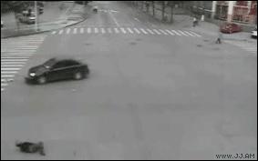 怎样才算闯红灯图解视频,怎样才算闯红灯三个动图告诉你