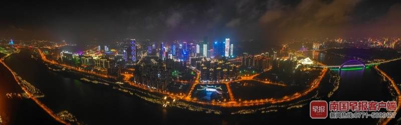 美翻了肇庆阅江大桥灯光秀,美翻了的城市视频