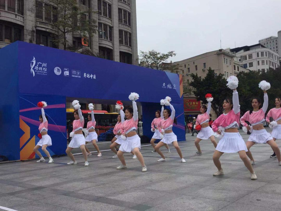 亮点大“晒冷”！明天，16个加油站用音乐为广马打call，就等你来！