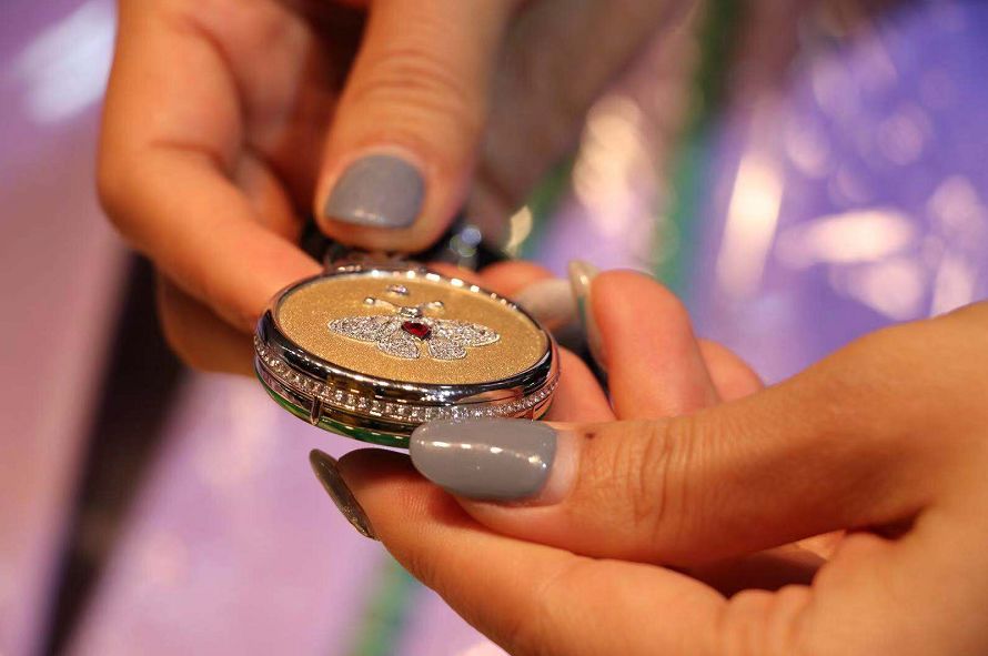 平洲玉器毛料攻略,平洲玉器街淘货攻略