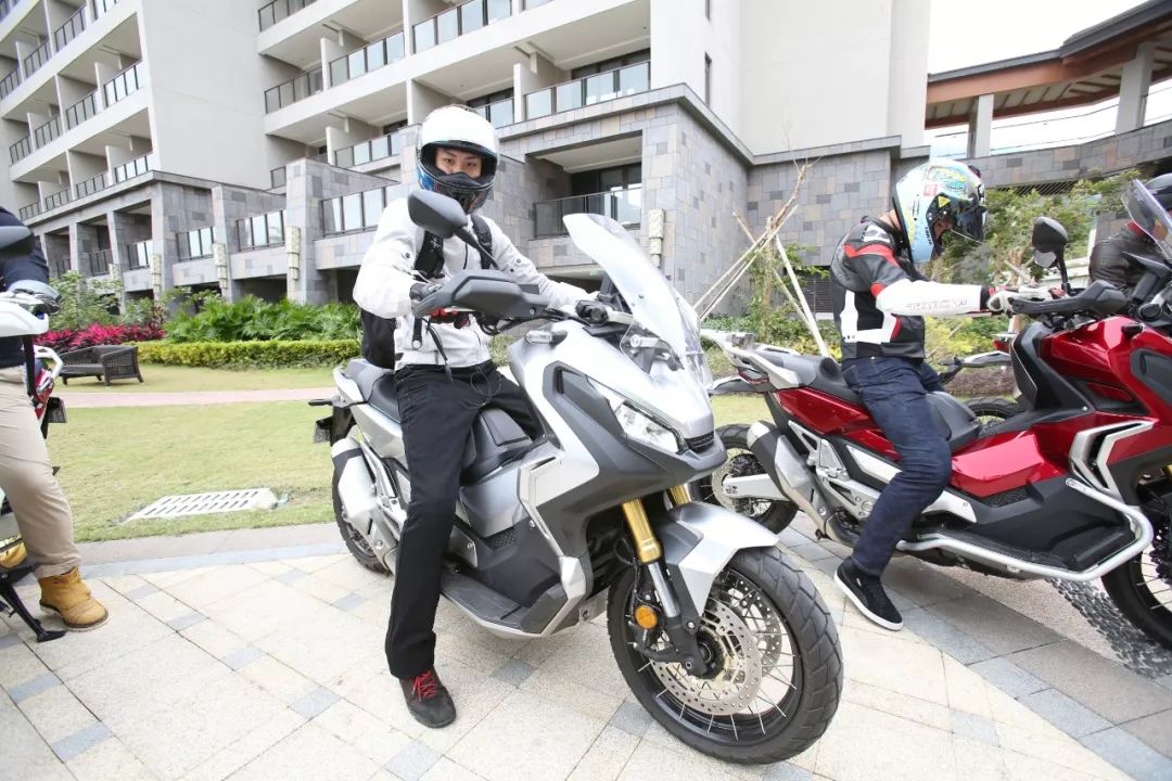 全新本田金翼有几款车型,本田新款大金翼